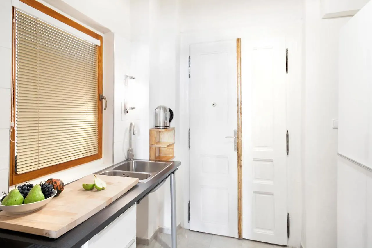 Apartment One-Bedroom Park Flat Prague